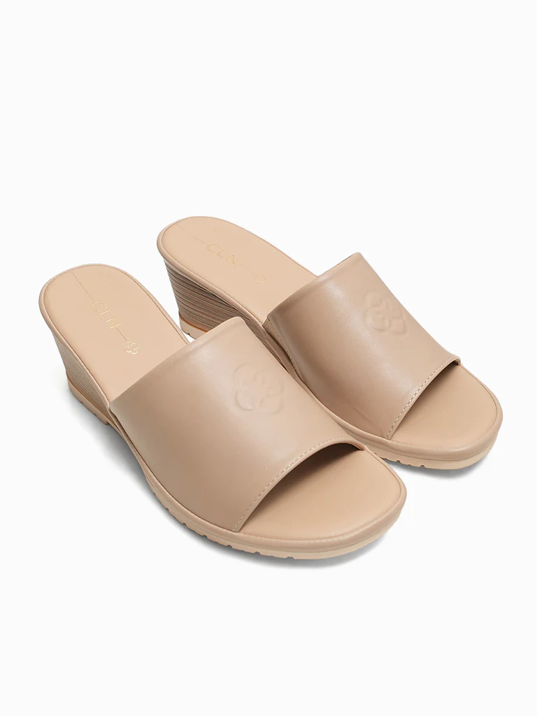 Azaria Wedge Slides - Image 5