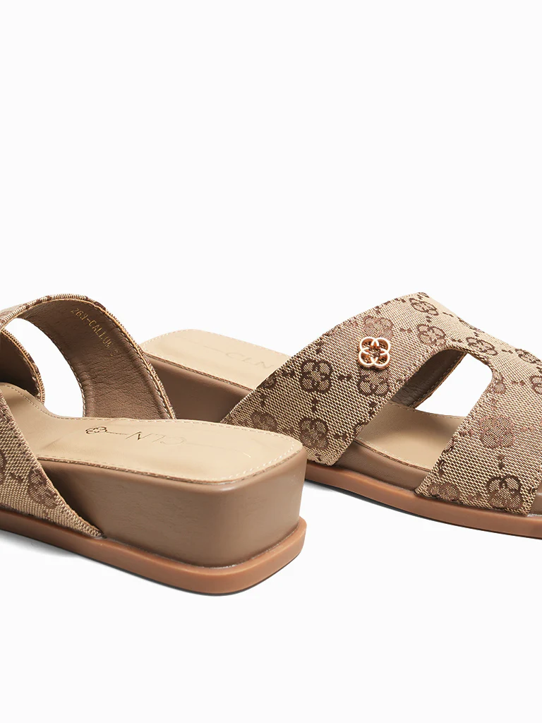 Callum Wedge Slides - Image 3
