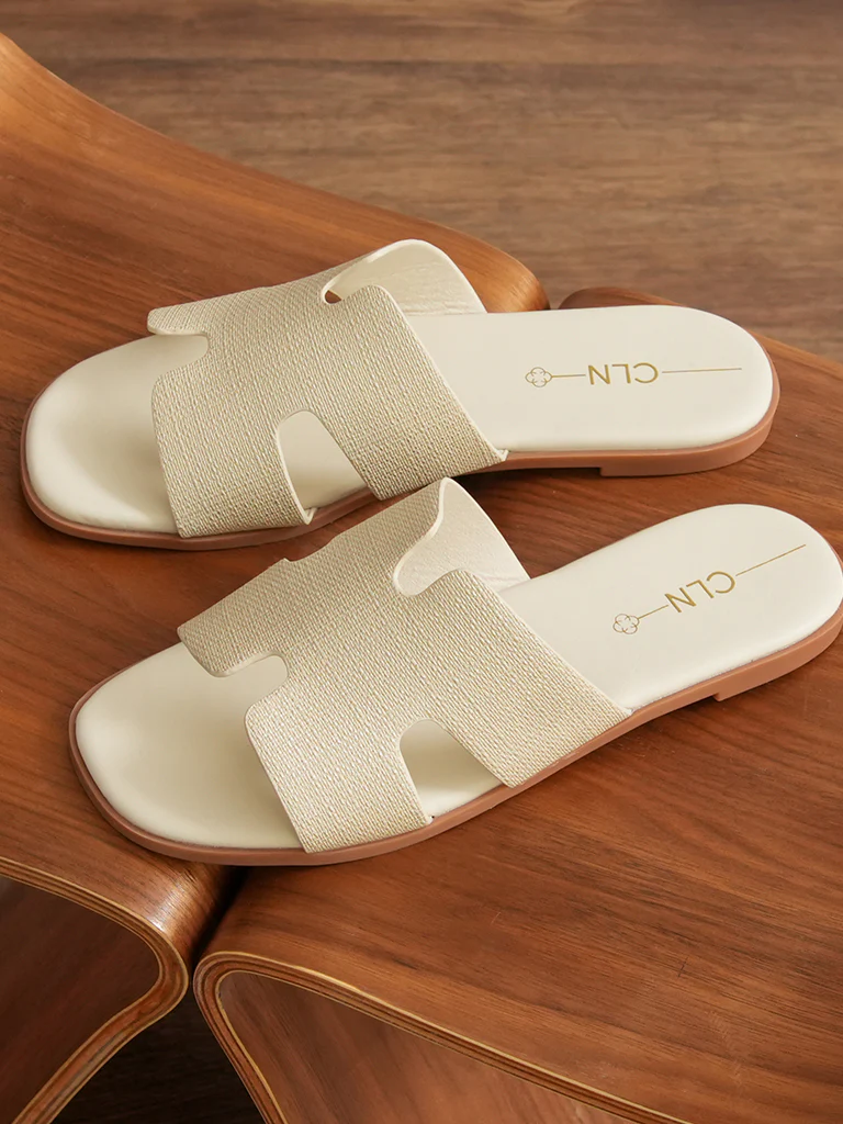 Felicity Slides - Image 8