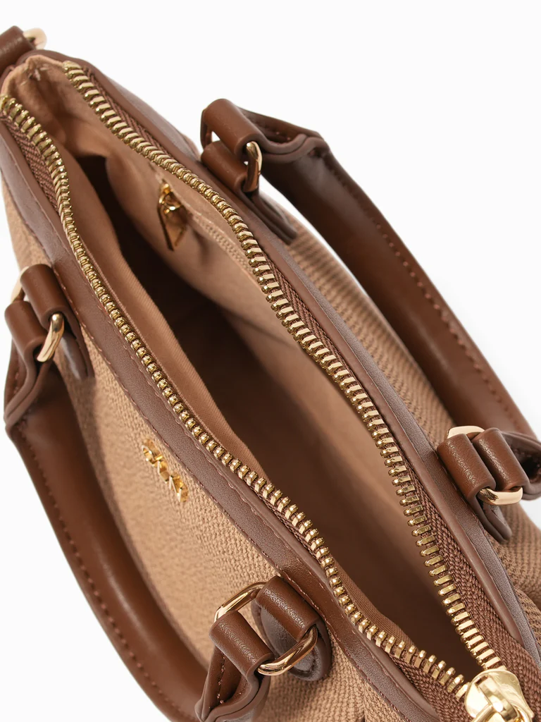 Andrelene Handbag - Image 6
