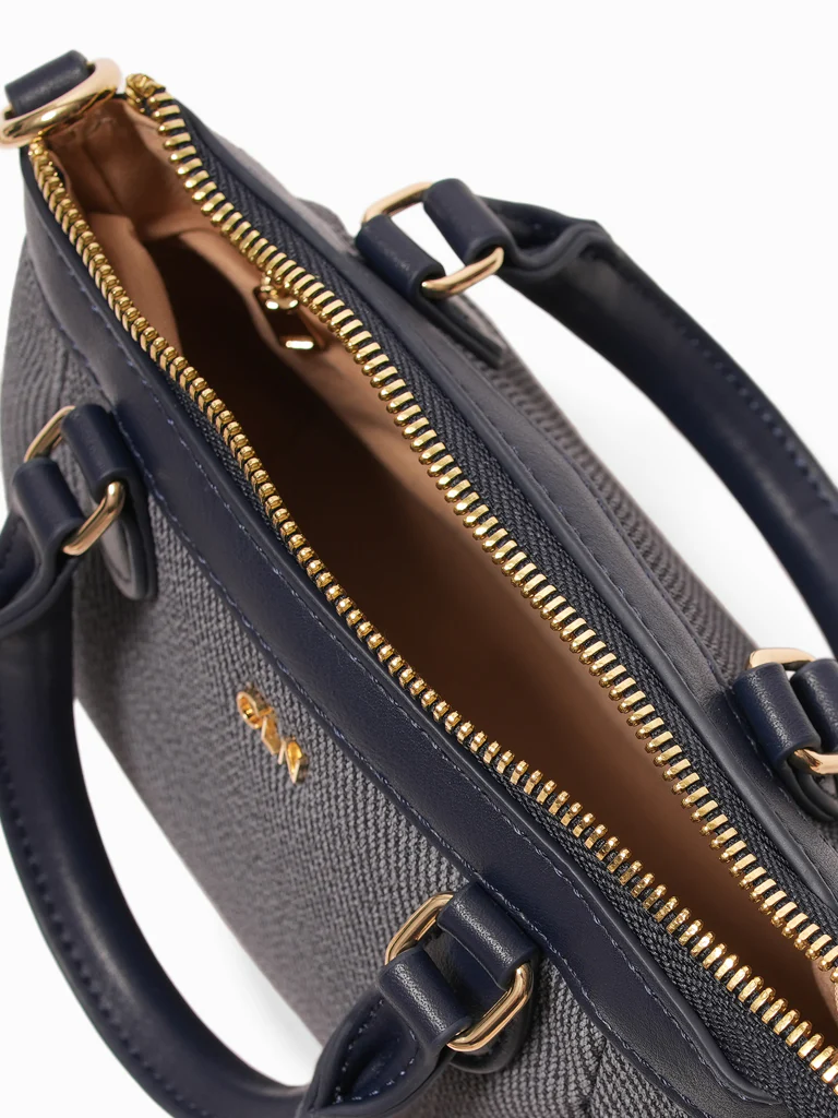 Andrelene Handbag - Image 9