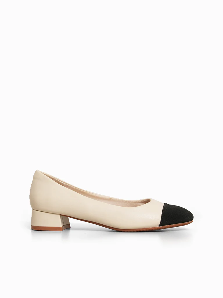Danica Pumps - Image 4
