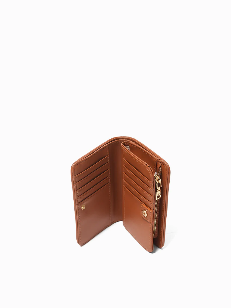 Emelie Wallet - Image 14