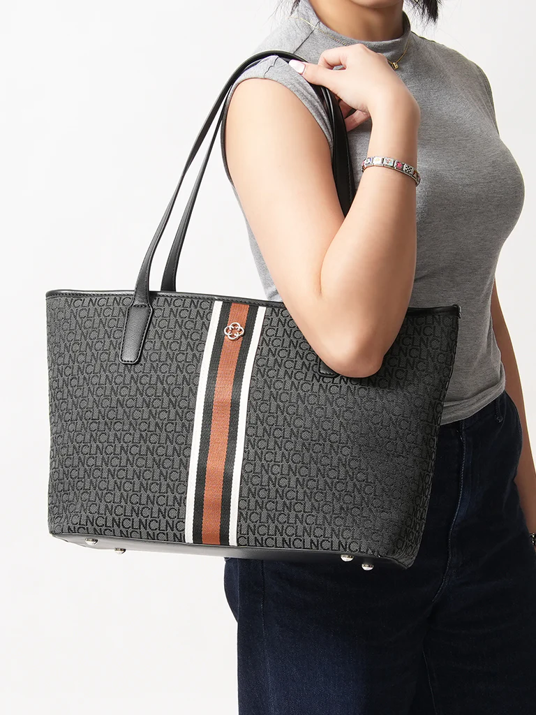Faustine Tote Bag - Image 10