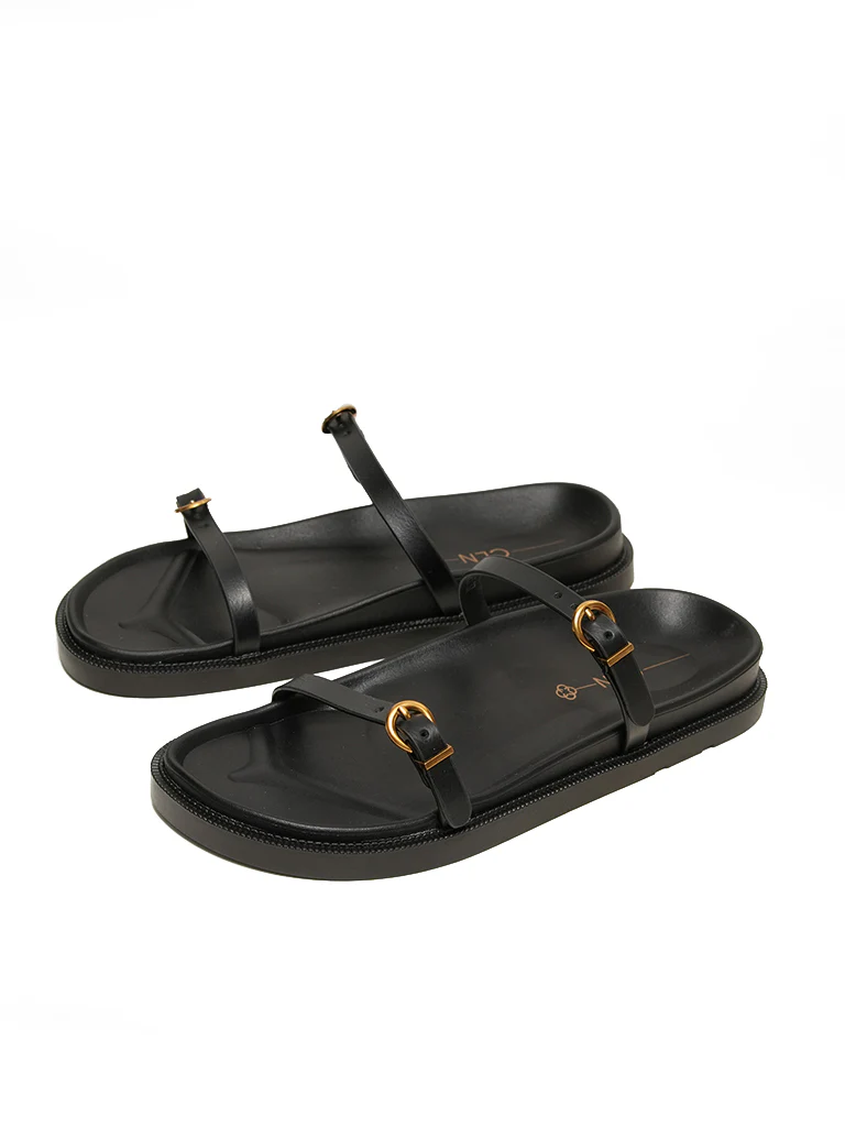 Harriet Slides - Image 2