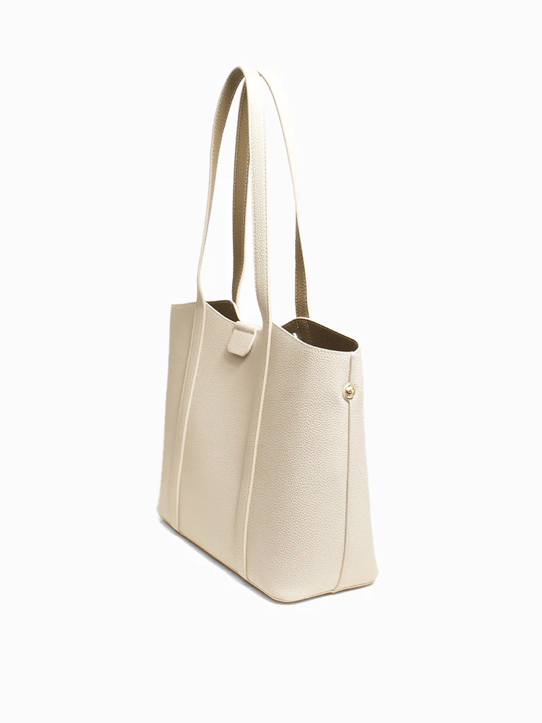Kelzy Tote Bag - Image 8