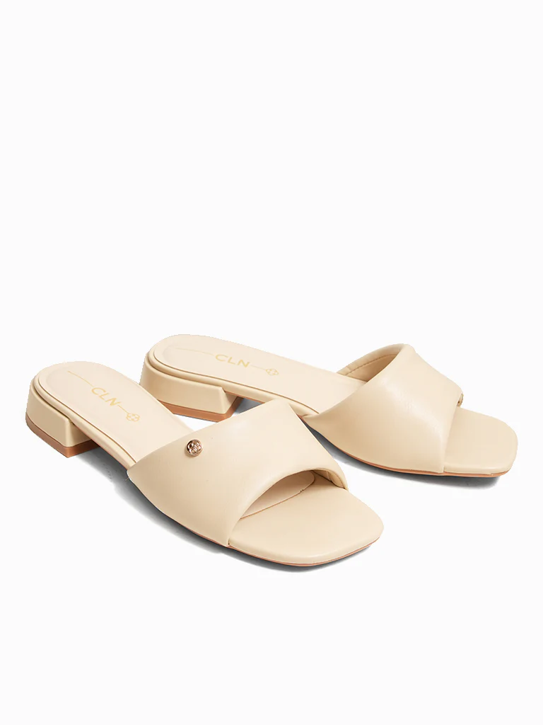 Kuma Heeled Slides - Image 2
