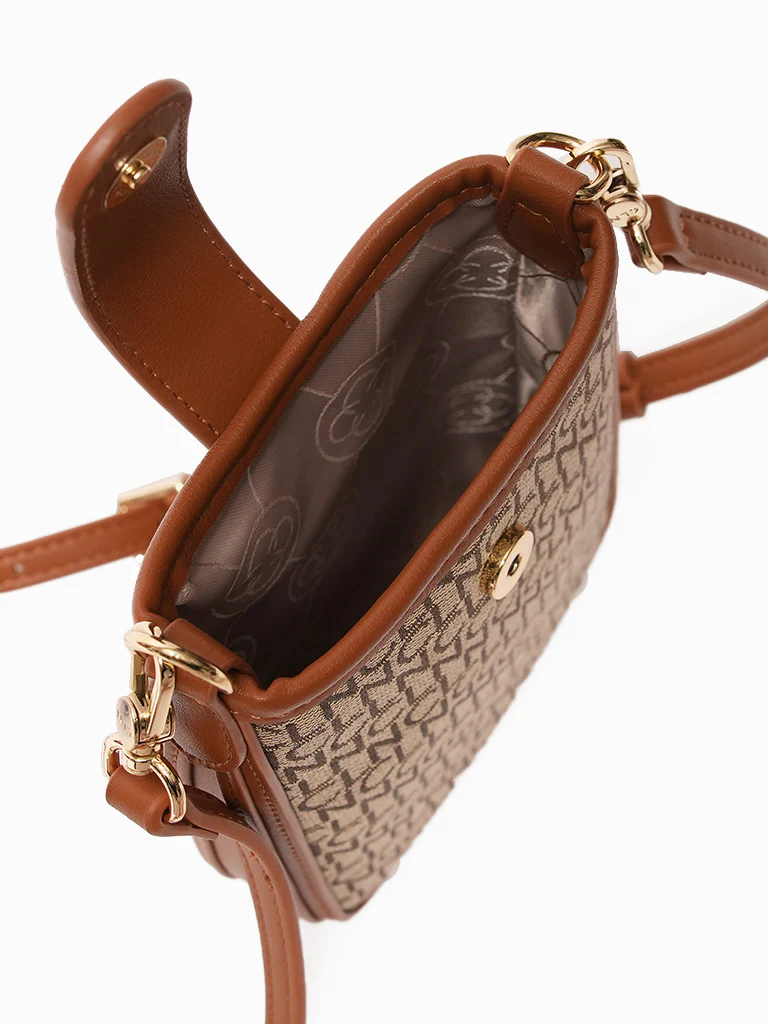 Leeza Sling Bag - Image 6