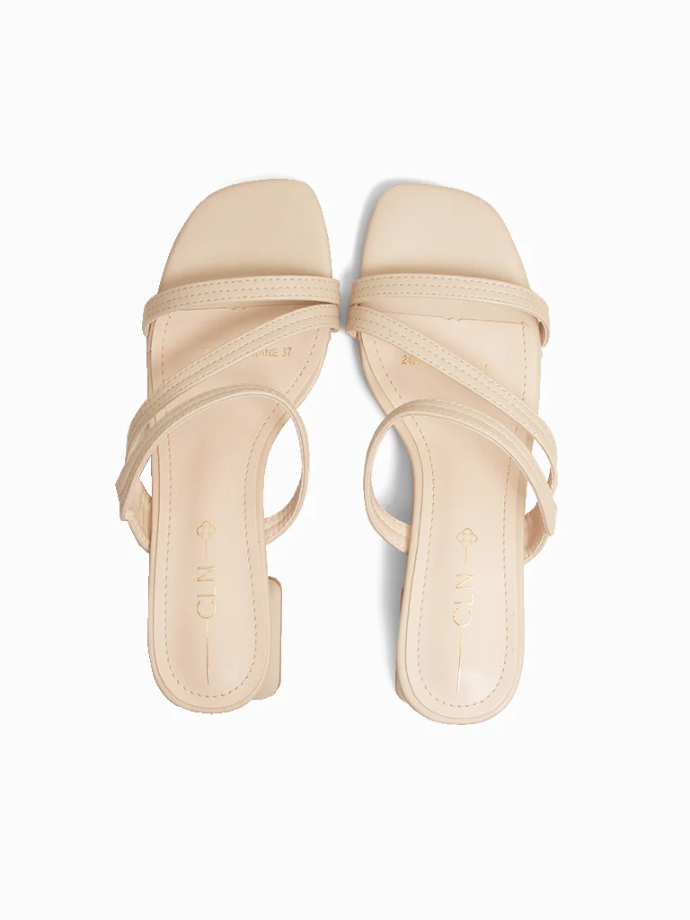 Lorriane Heeled Slides - Image 8