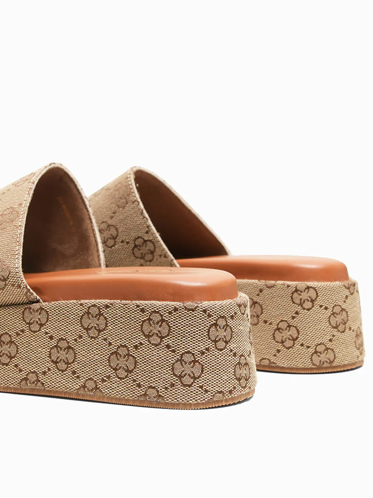 Madelyn Flatform Slides - Image 3