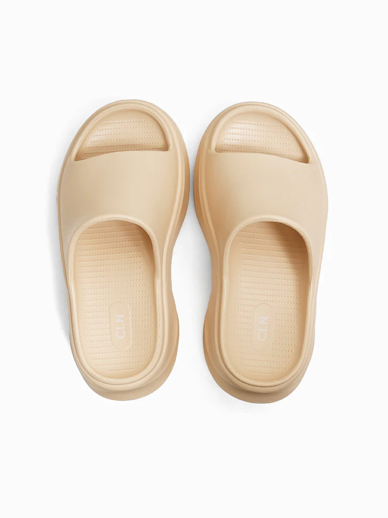 Nattie Wedge Slides P499 each (Any 2 at P799) - Image 6