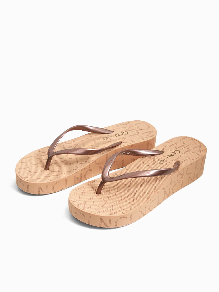 Nissi Wedge Slides P799 each (Any 2 at P1299) - Image 6