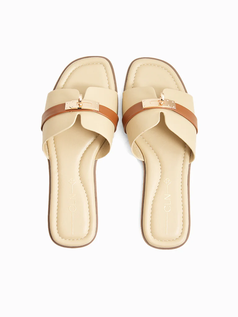 Priscilla Slides - Image 3