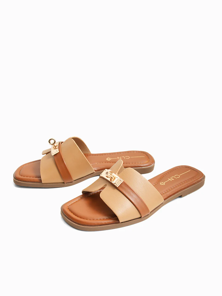 Priscilla Slides - Image 5