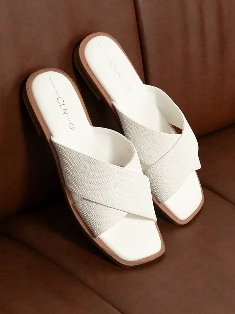 Samantha Slides - Image 4