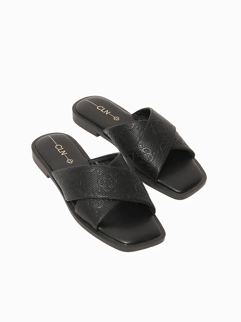 Samantha Slides - Image 8