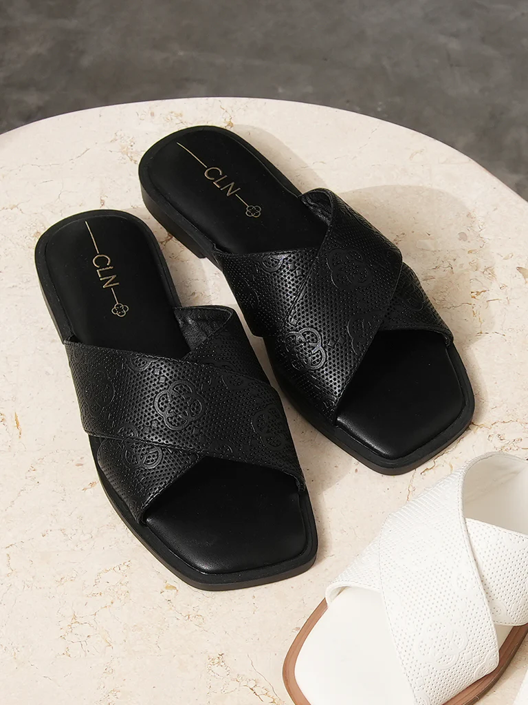 Samantha Slides - Image 9