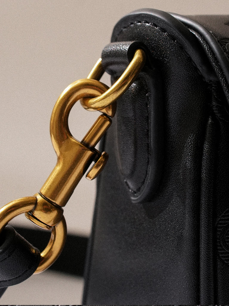 Shyrine Crossbody Bag - Image 15