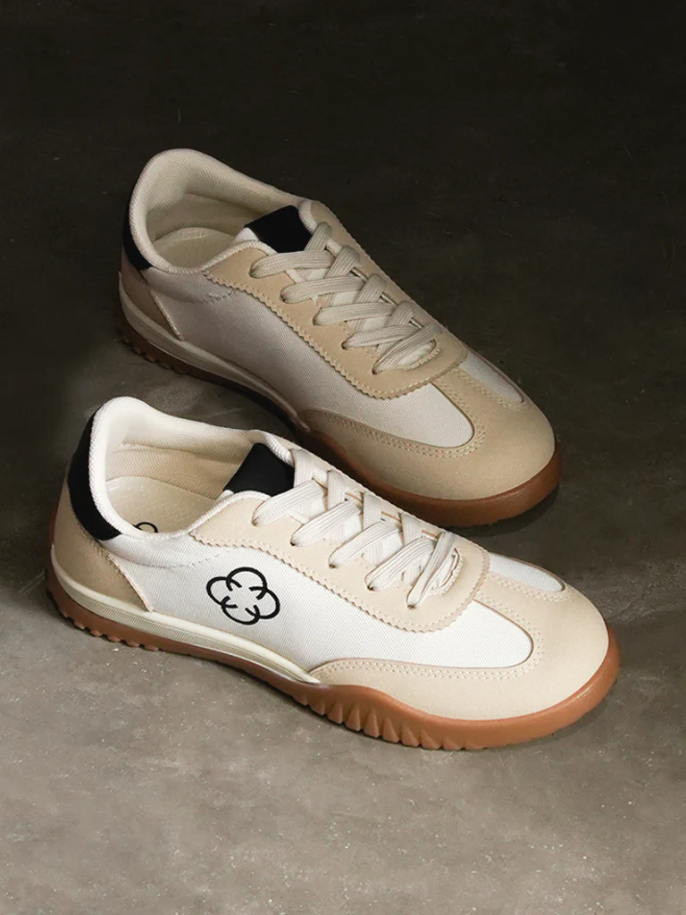 Yara Lace-up Sneakers - Image 5