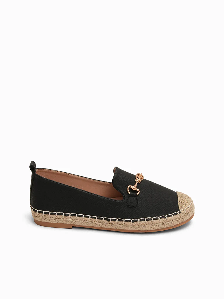 Yiesha Slip-on Loafers - Image 2