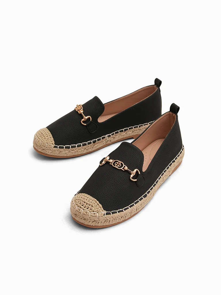 Yiesha Slip-on Loafers - Image 4