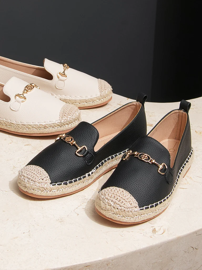 Yiesha Slip-on Loafers - Image 8